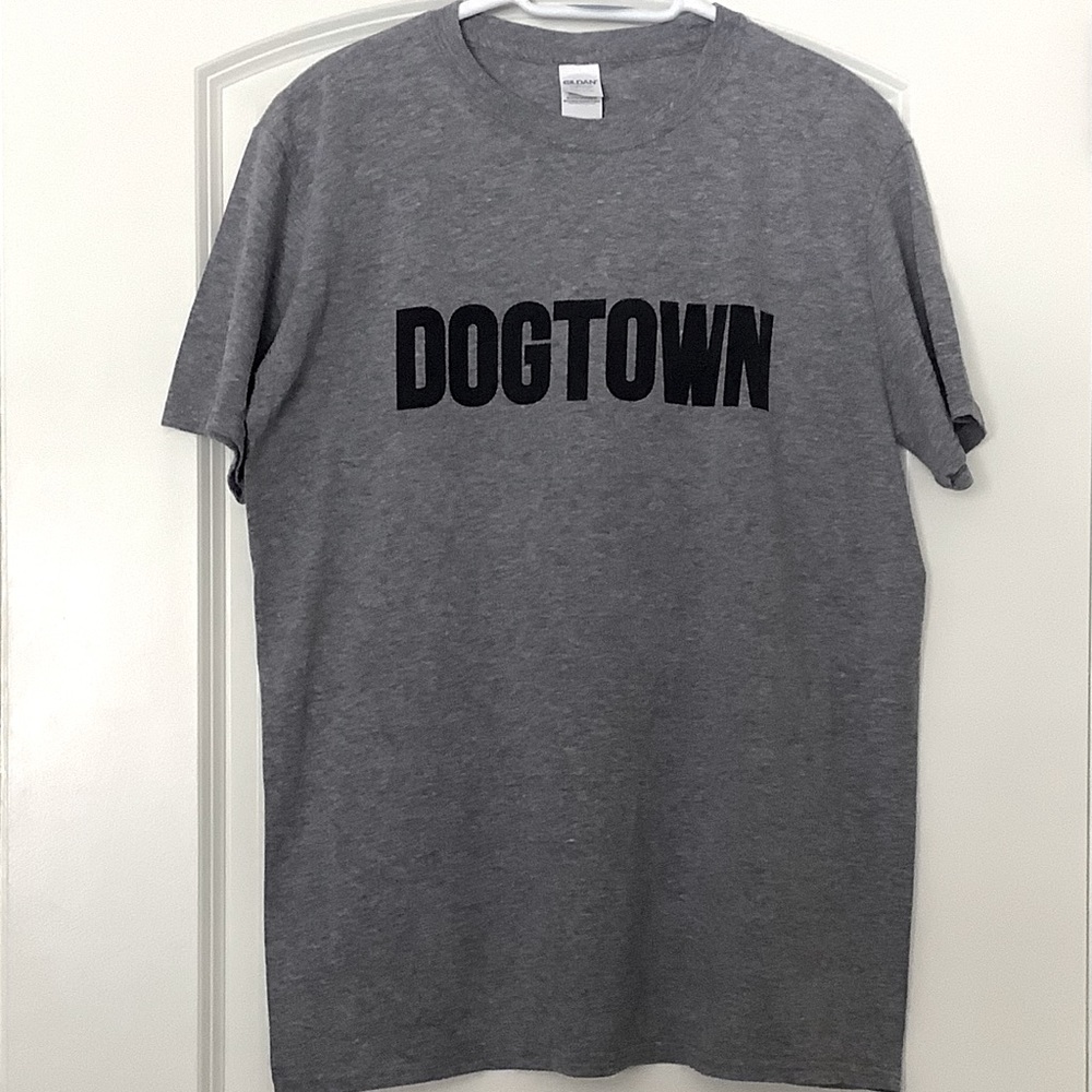 Dogtown T-Shirt EUC Size Large